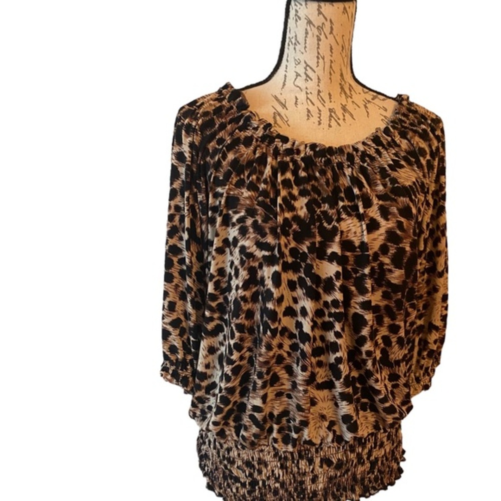 Jon Den Cheetah print 3/4 sleeves no size see measurements